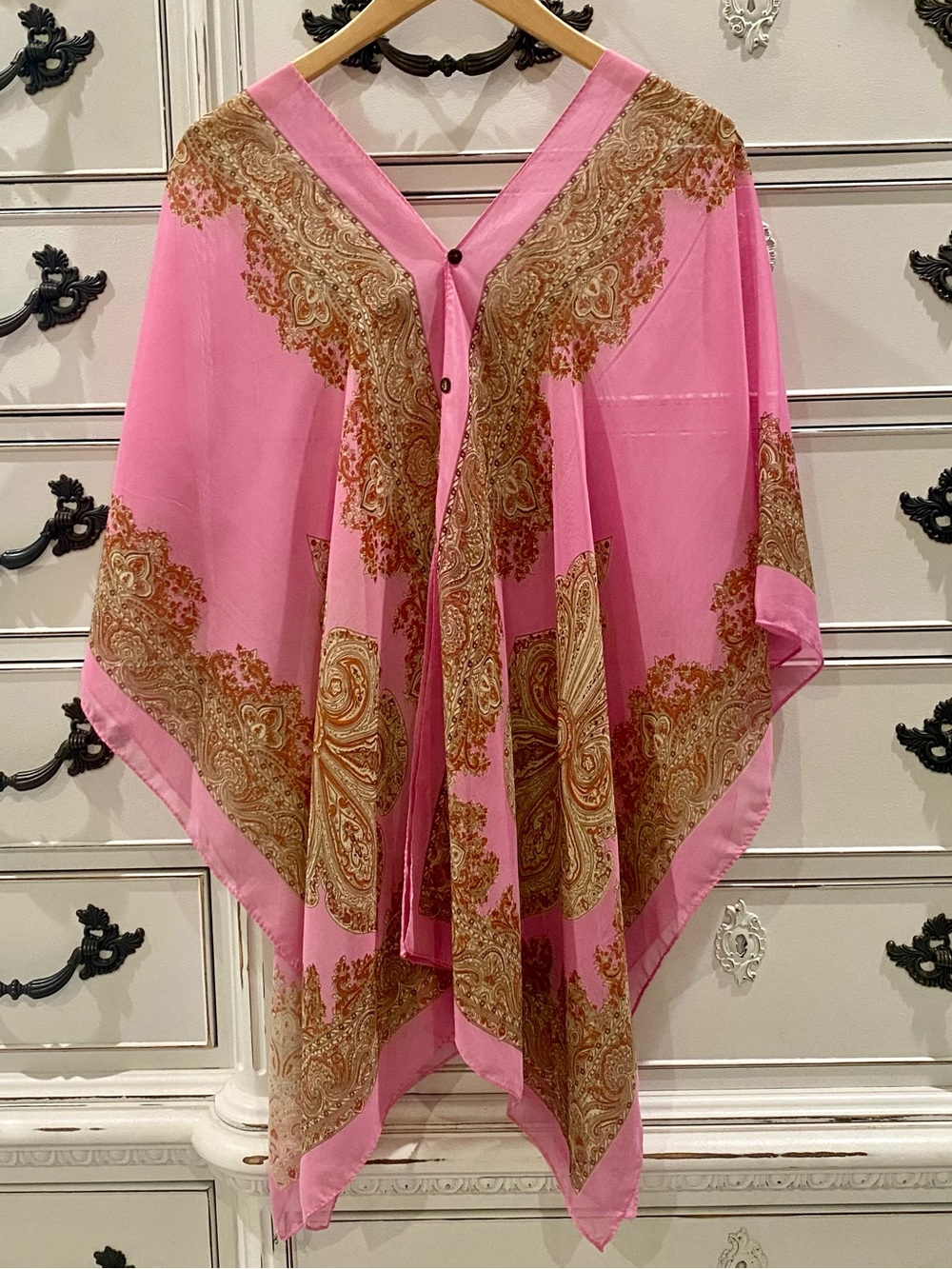 2 Chic Pink and Gold Paisley Poncho-Style Cover Up